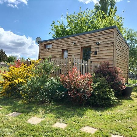 Tiny House Guest House Saint-Vallier  ภายนอก รูปภาพ