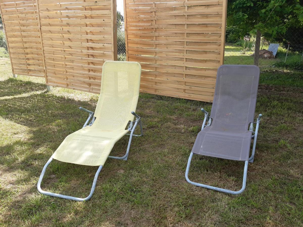 Tiny House Guest House Saint-Vallier  ภายนอก รูปภาพ