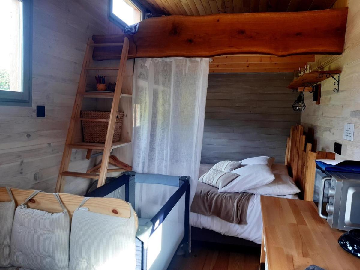 Tiny House Guest House Saint-Vallier  ภายนอก รูปภาพ